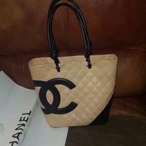 💯✔ Authentic Chanel Quilted Lambskin